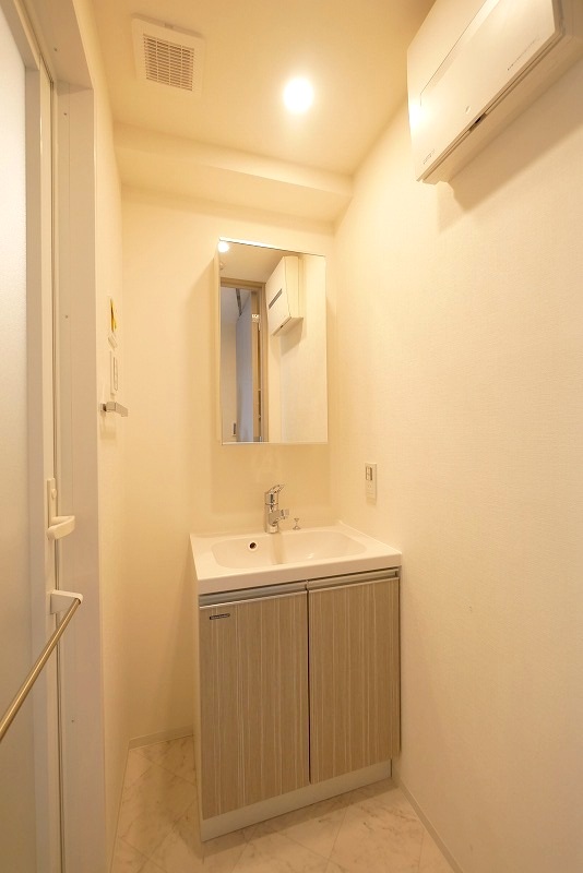 ラフィスタ西新井6階 内観