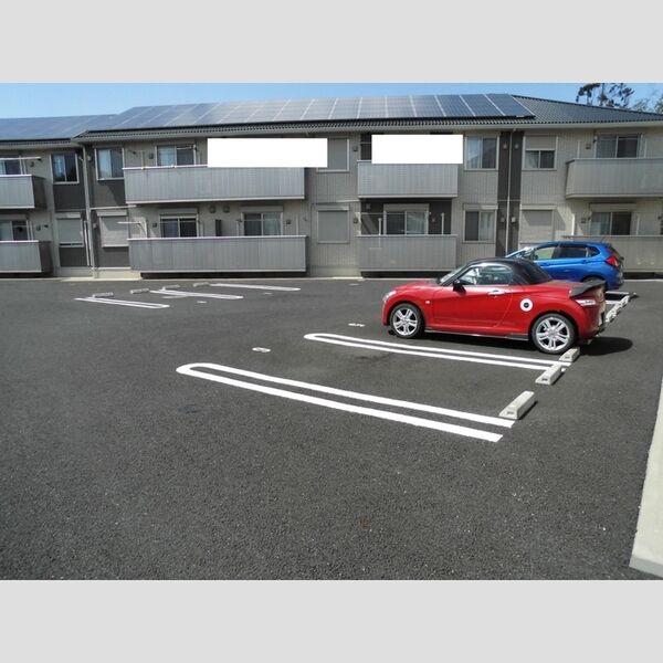 グランヒル 駐車場