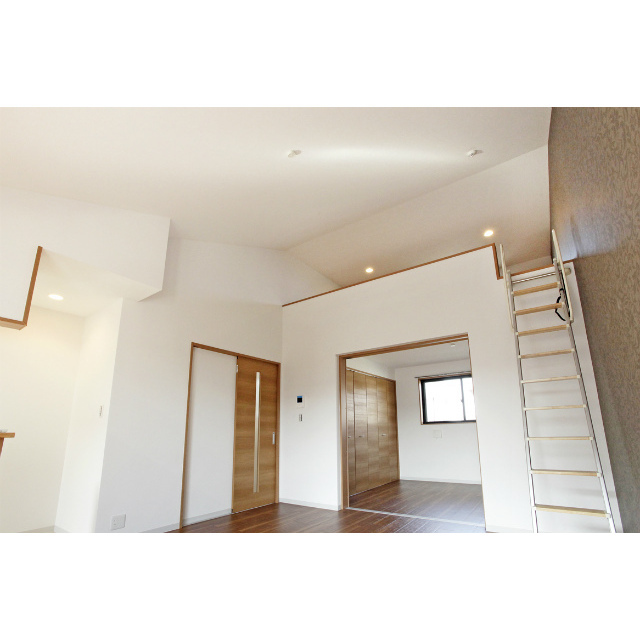 ラ　ヴィーテ204号室 内観