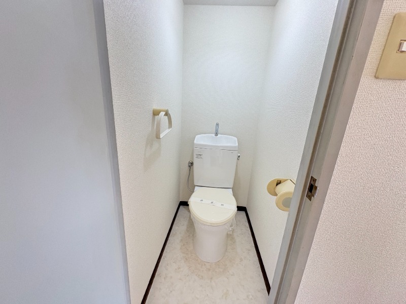 ルーチェブレス赤塚1階 トイレ