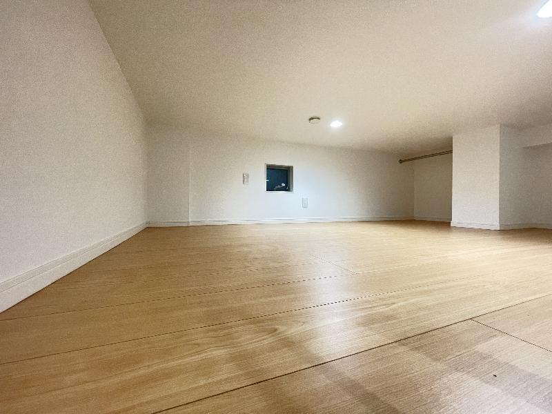 Ｗｉｓｔａｒｉａ　北越谷1階 内観