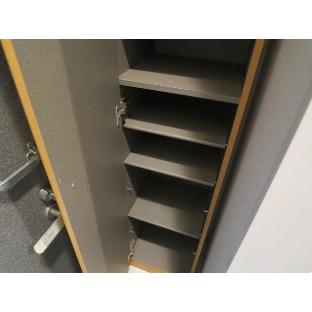 イーグルヒロ1階 内観