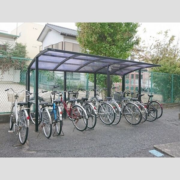 パセオ浦和 駐輪場