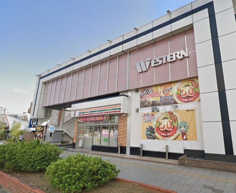 メゾンプルミエ弐番館(K-070)6階 セブンイレブン浦安猫実2丁目店