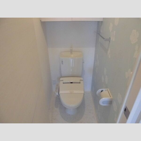 イーストエンジェル青山 温水洗浄暖房便座