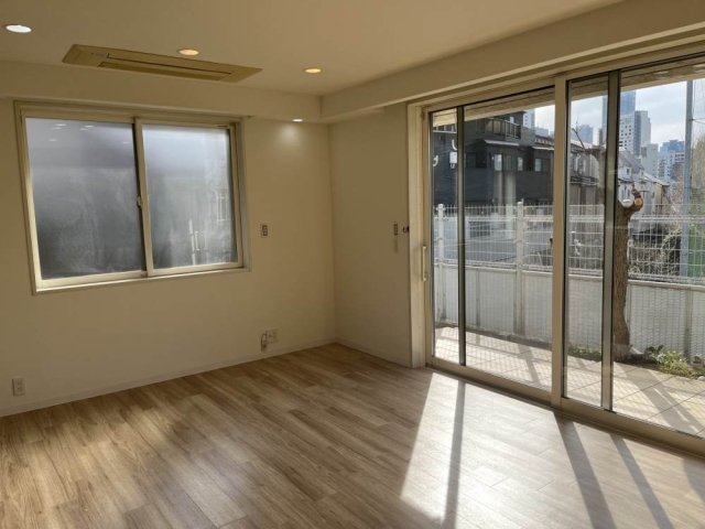 新宿７丁目戸建て 部屋その他