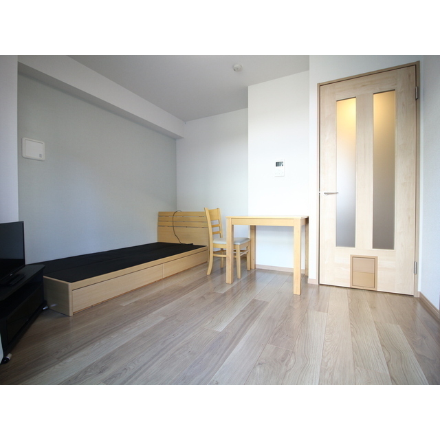 プレール・ドゥーク板橋本町Ⅲ403号室 ベッド（フレームのみ）・デスク＆チェア