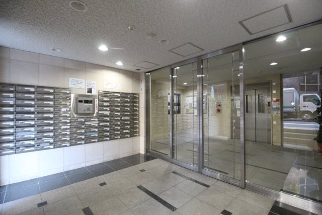 スカイコート銀座東 エントランス