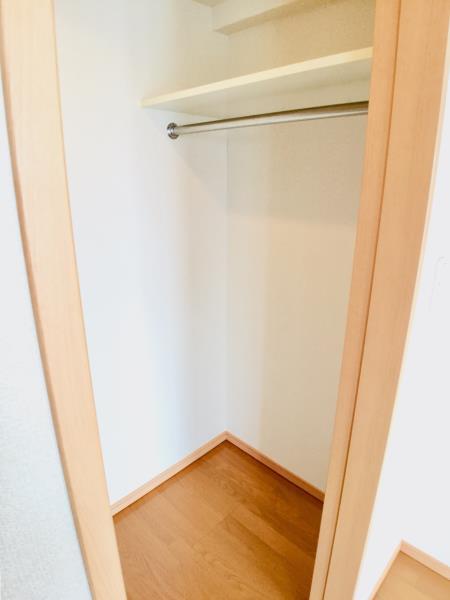 プレミアコンフォート高井戸4階 同建物別部屋の参考画像