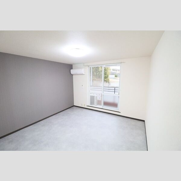 レイクヒルズ373　D 洋室