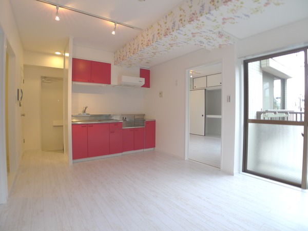 エンブレム平塚 リビング