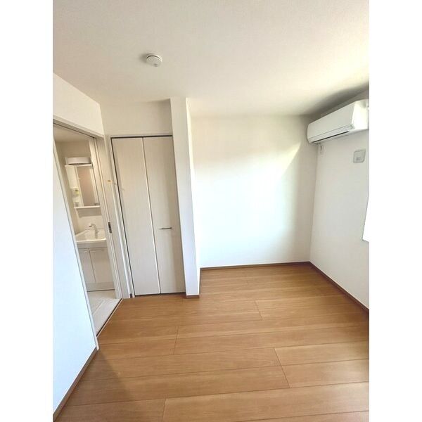 Ambition袋山202号室 リビング