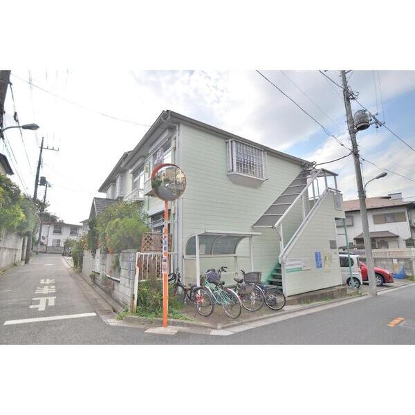 ウエストヒルズ201号室 外観