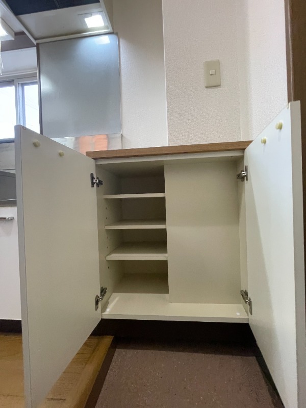 クロノス霞が関South2階 収納