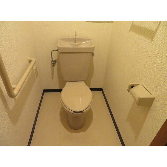 エコタワーバオバブ0201号室 内観