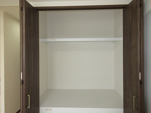 ライオンズマンション大倉山 収納（リビングダイニングキッチン　内装前）