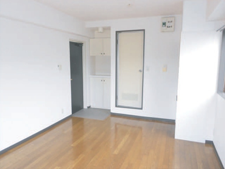 駒込K＆M3階 玄関