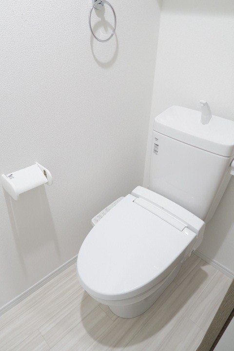T’s Cuore六町Ⅰ1階 トイレ
