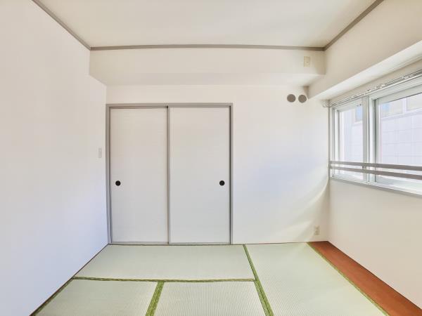 グランドメゾン田町6階 リビング