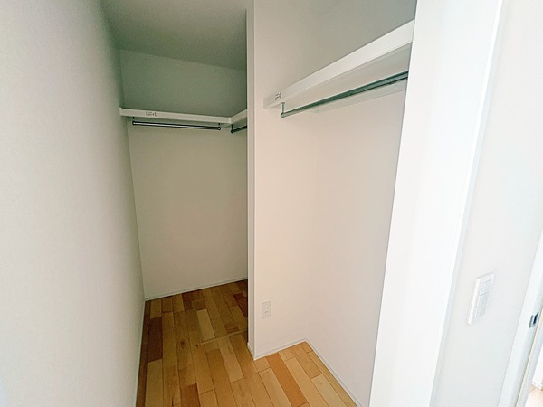 バレミックス辻堂103号室 収納