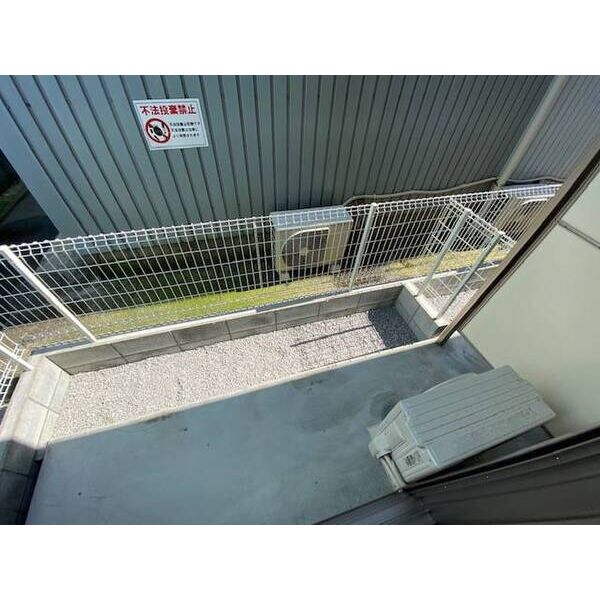 ポンデロッサ駒岡0107号室 バルコニー