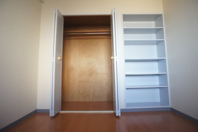 リビエール本郷0401号室 内観