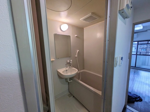 三園さえぐさマンション408号室 お風呂