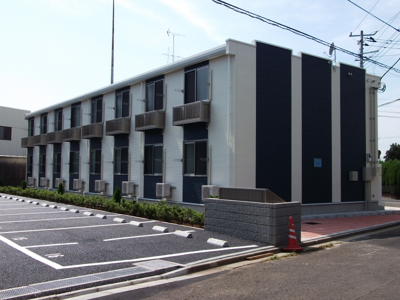 レオネクストひこうき雲の外観画像