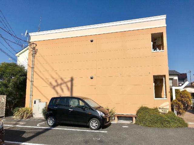 サザンウェイブ湘南 外観写真（昼）