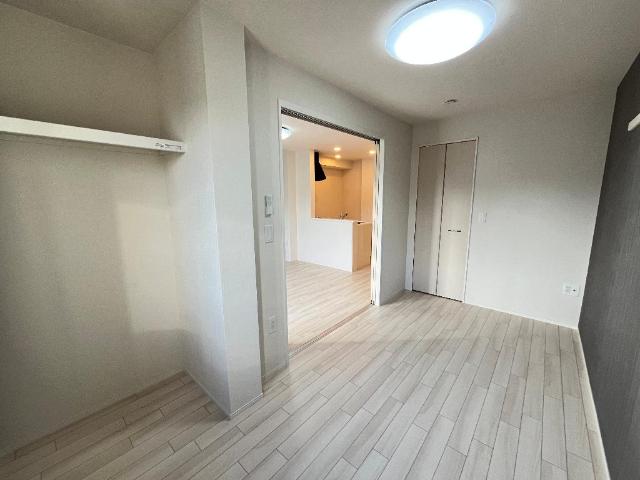 アドニス105号室 洋室