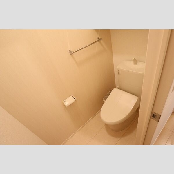 ビバーチェ101号室 温水洗浄暖房便座