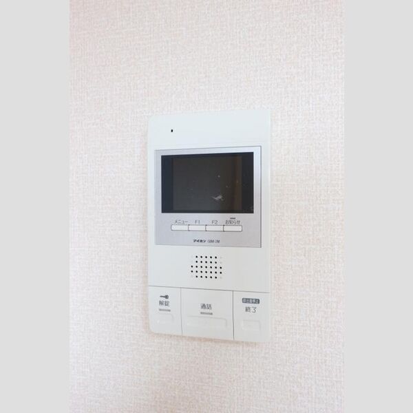 アルカンシェル702号室 モニター付きインターホン