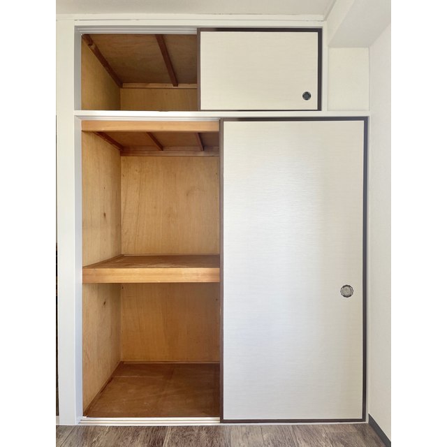 ベルハイツ平塚303号室 ☆押入