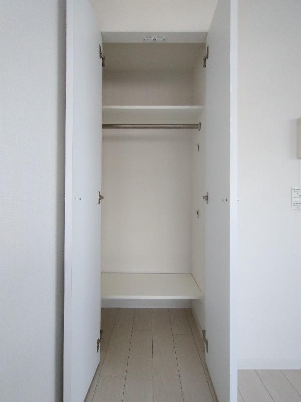 ビバリーホームズ喜多見4階 収納