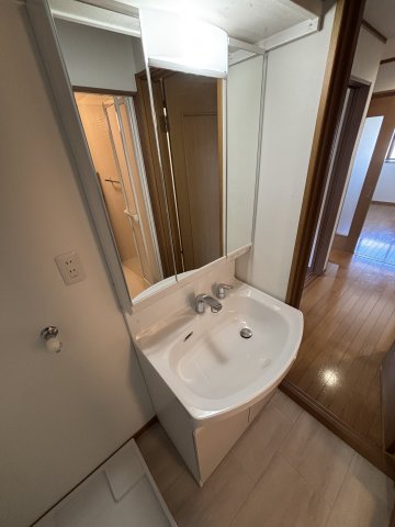 ランドステージ 洗面台も新品！