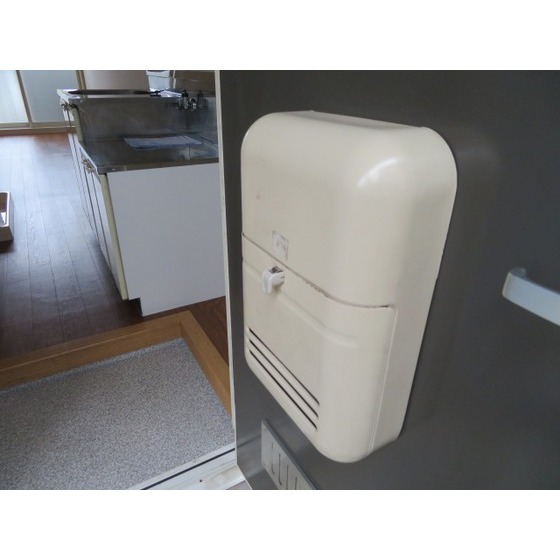 クレッセントハウス ドアポスト