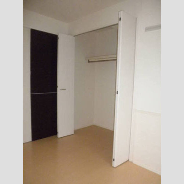 ルミエール 1号室洋室クローゼット