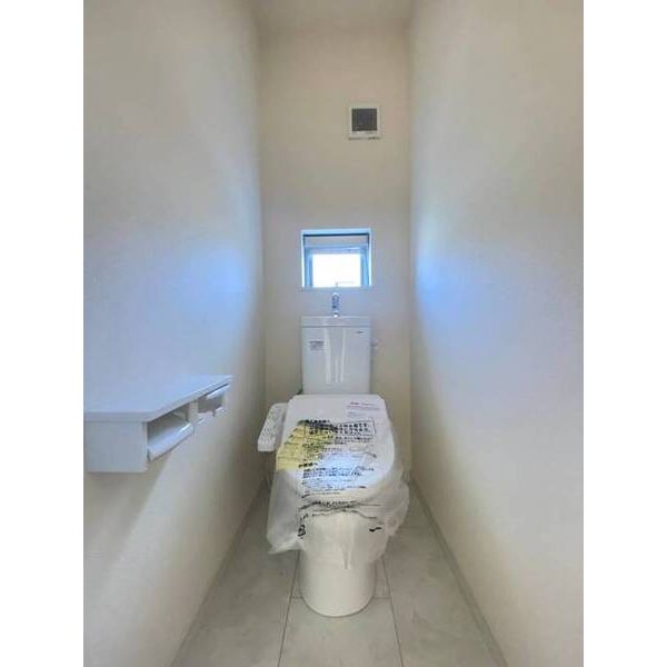 Sumai-to川越市的場010001号室 トイレ