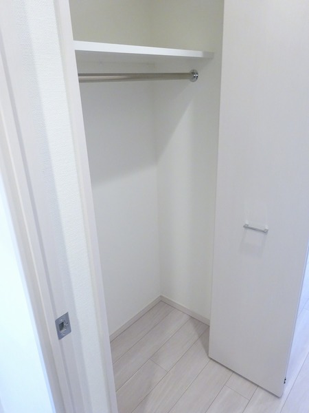 ザ・レジデンス・オブ・トーキョーＫＫ０６101号室 収納