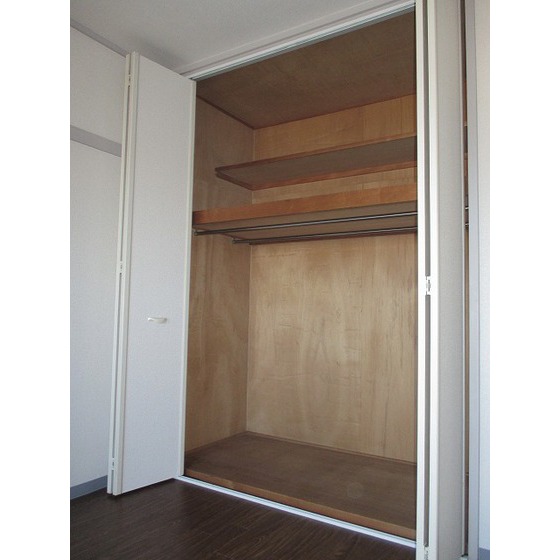 クレール１８0303号室 ☆大きな収納☆