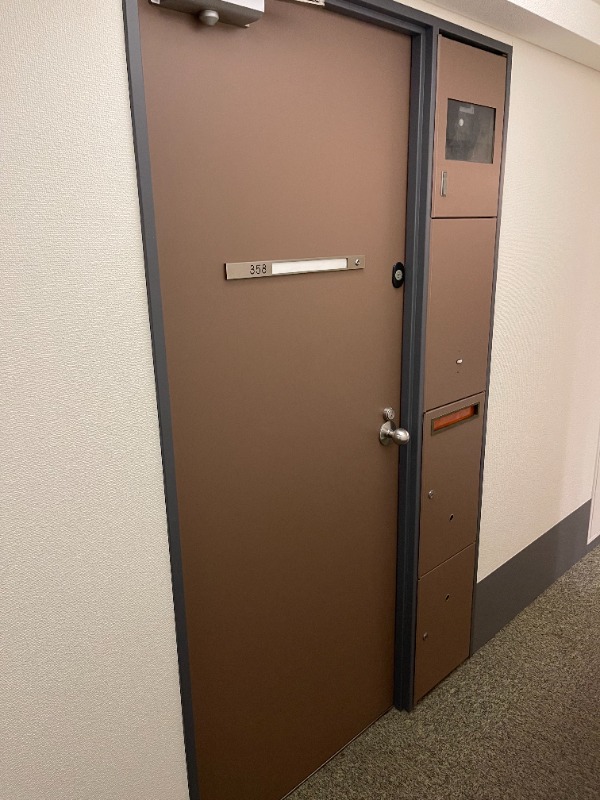 ニューステイトメナー 玄関