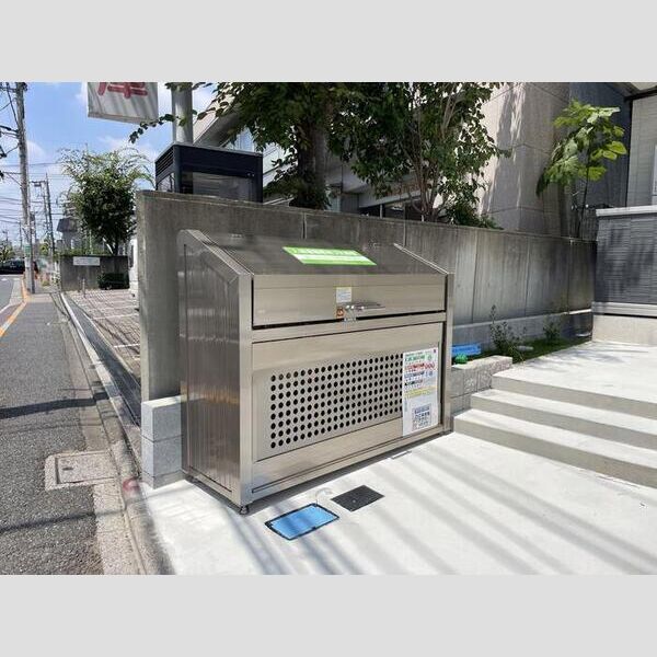 レグルス ゴミストッカー