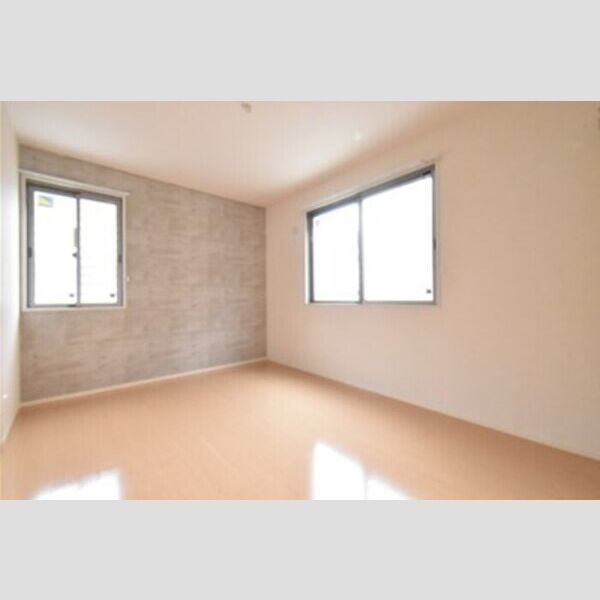 ハイネスA105号室 居室