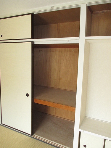 テレパレス日限山1階 押入　※2019年6月撮影