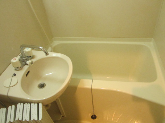 アーバンスクエア江原町Ｃ棟0103号室 洗面