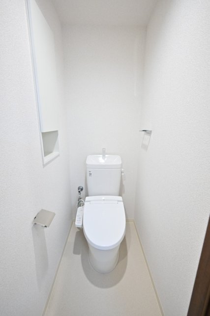 エルミ上落合2階 トイレ