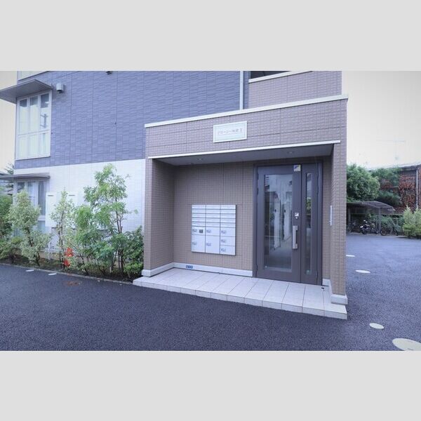 グローリー湘南Ⅱ106号室 エントランス