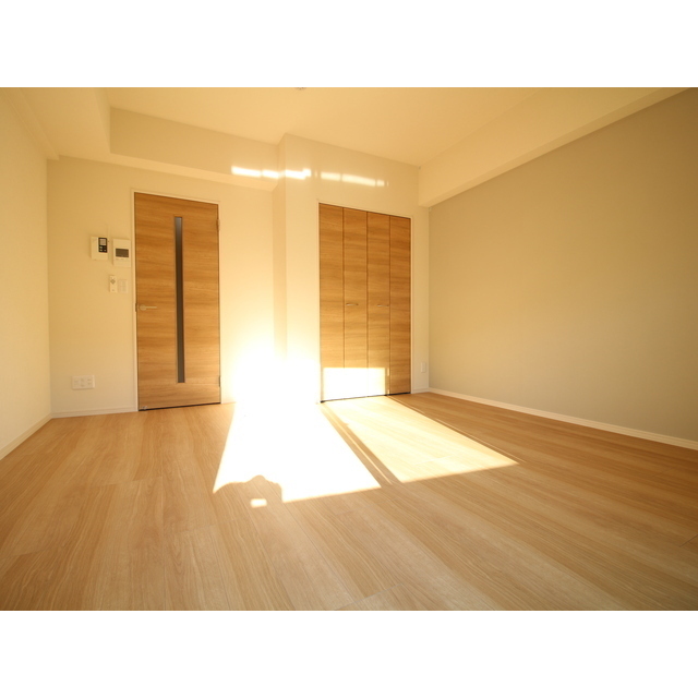 プレール・ドゥーク上中里 洋室