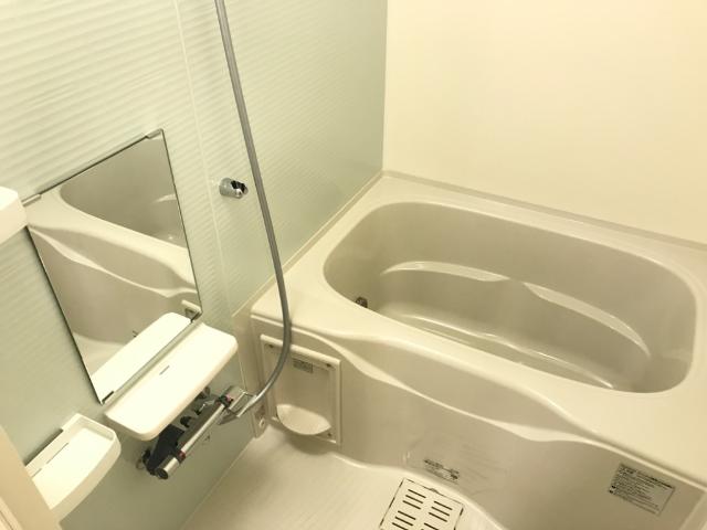 パークサイド大丸103号室 バス