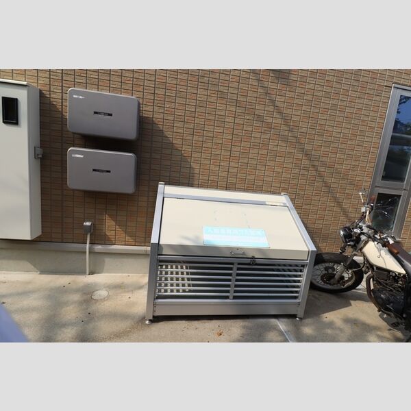 エスポワール鵠沼201号室 ダストボックス